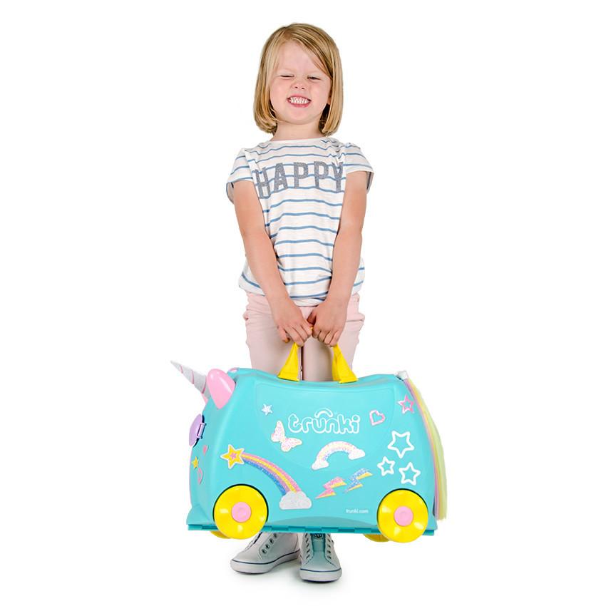 Una le Licorne Trunki
