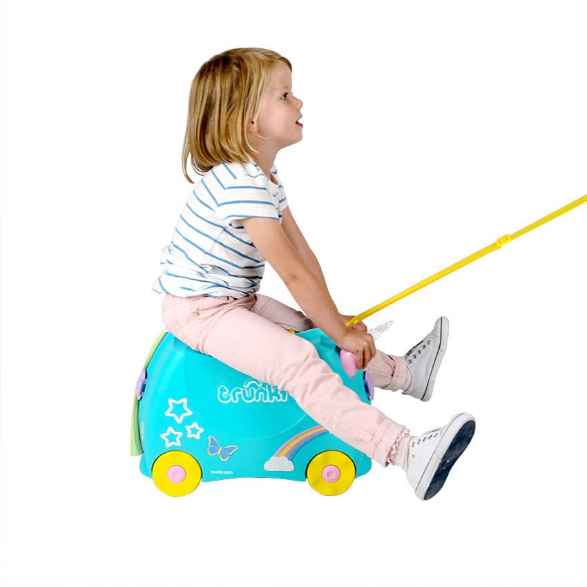 Una le Licorne Trunki